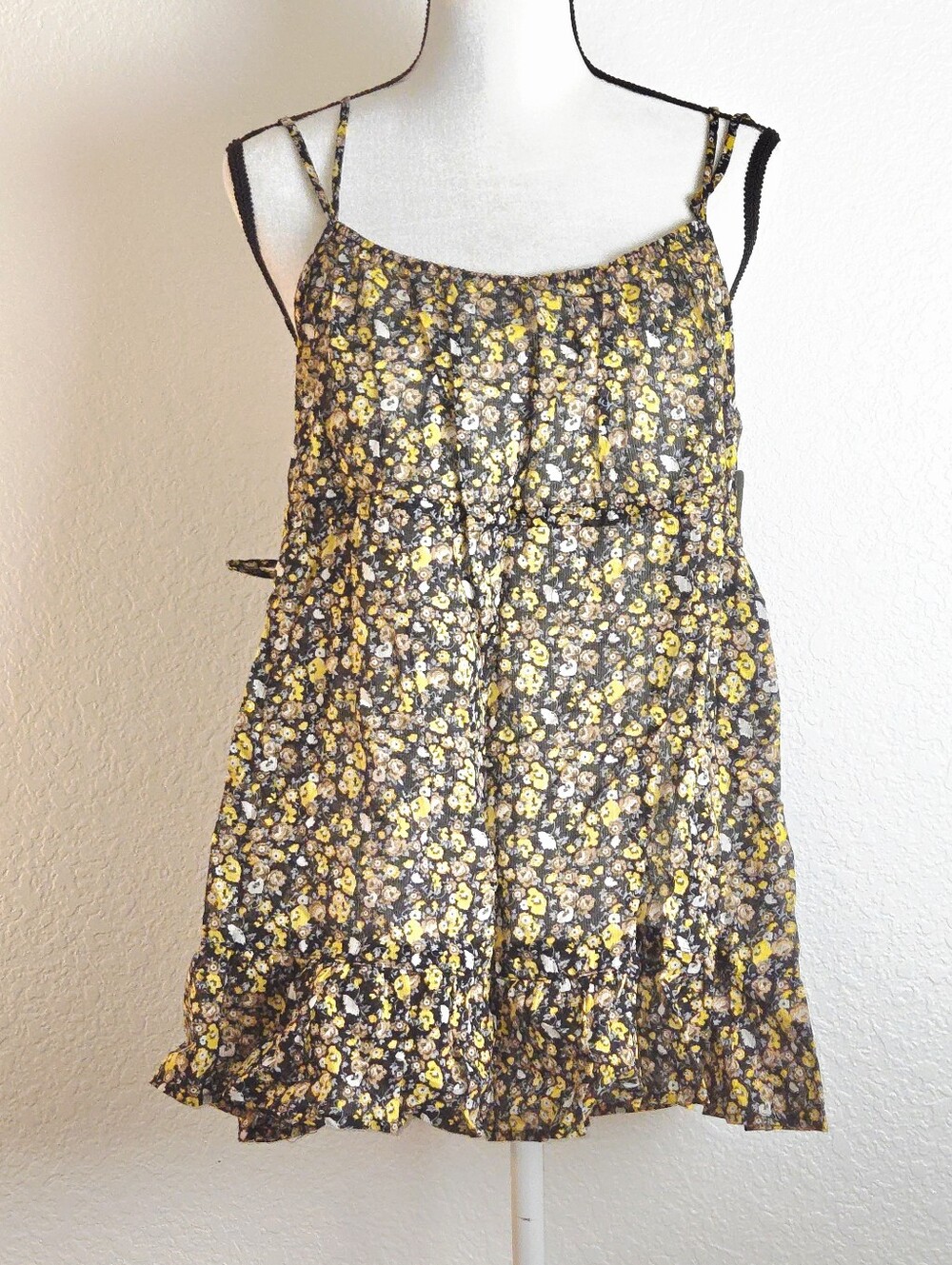 Mossimo Supply Co. Black Floral Spaghetti-Strap Camisole, Size XXL